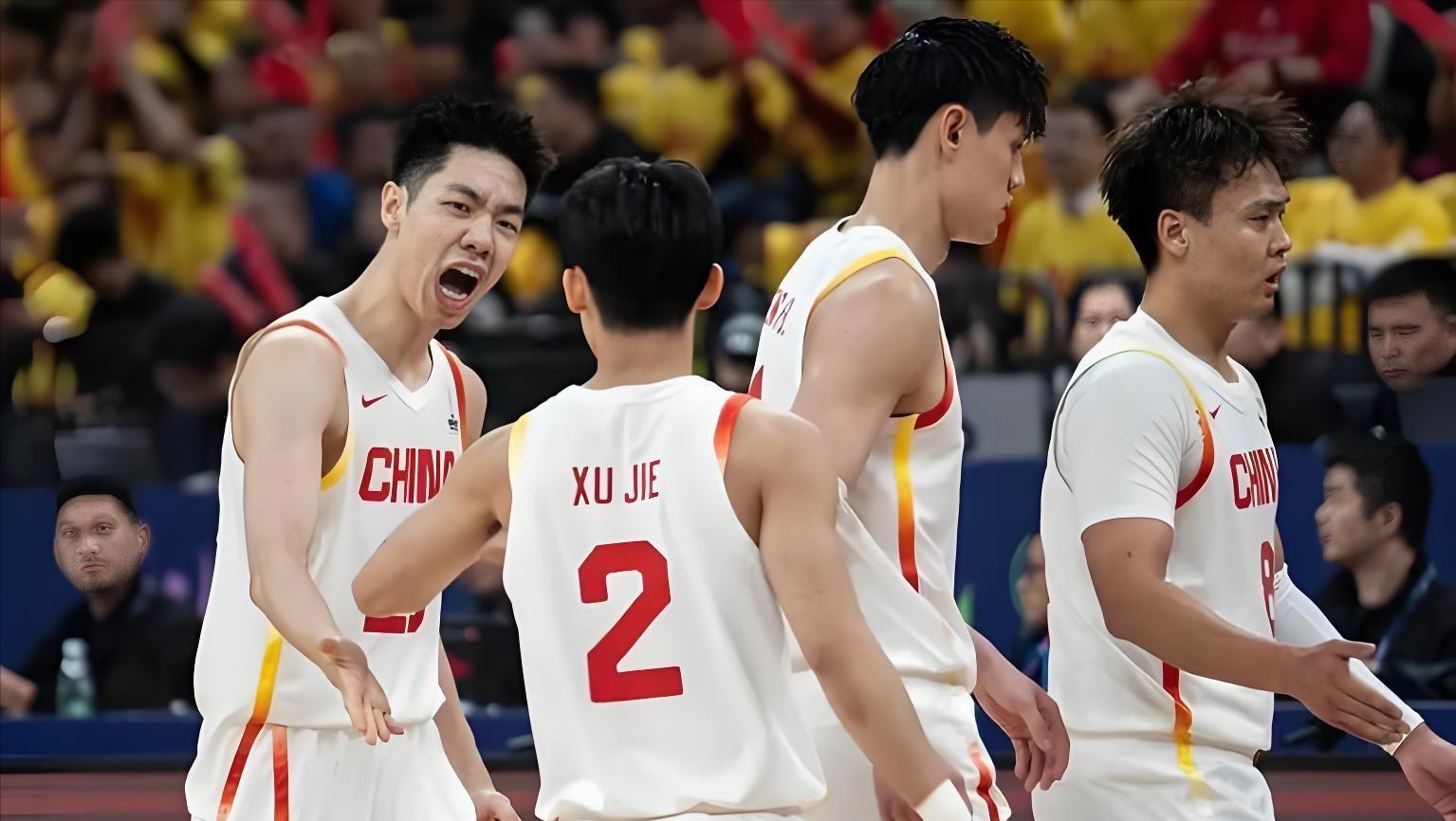 中日大战裁判风波后,篮协向中国篮球界道歉,3位执法者下场如何